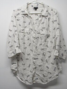 Torrid Plus sz 1 1X Glasses Print Button Down Collared Blouse White 3/4 Sleeves